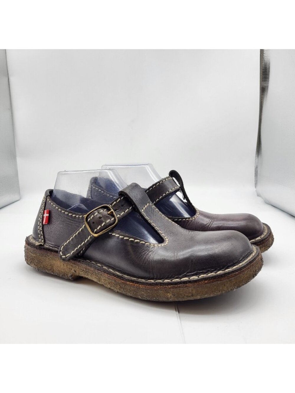 Duckfeet Lolland t-strap mary jane shoes EU 39 US women 8.5-9 Brown Leather